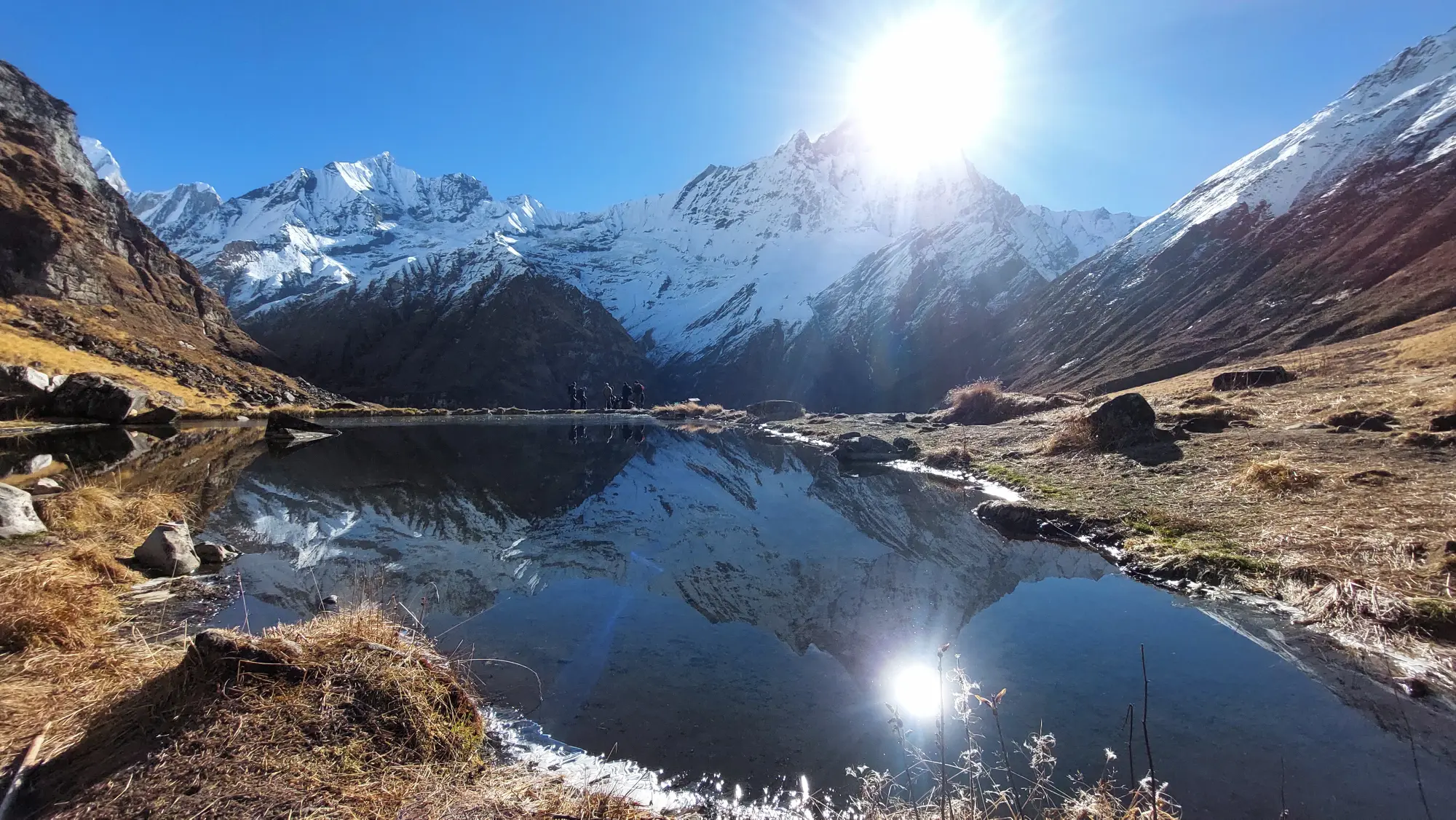pond annapurna machapuchere base camp trek